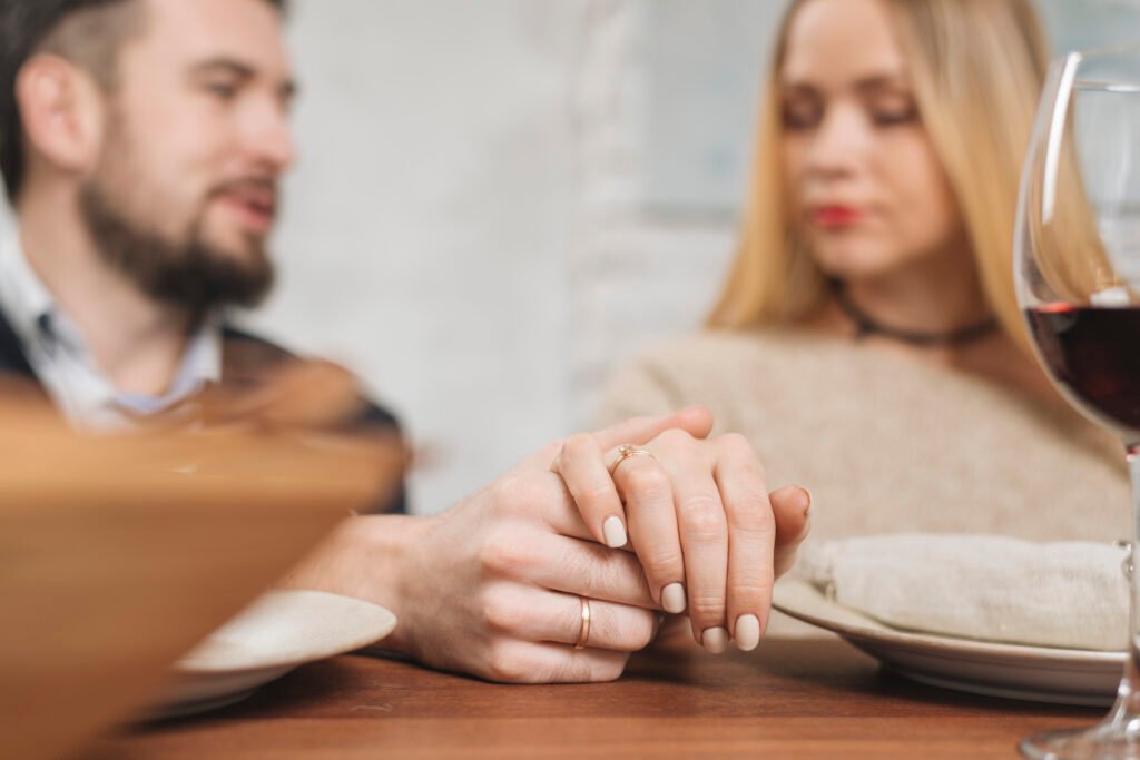 How to Start Dating After Divorce and Build Healthy Relationships Again