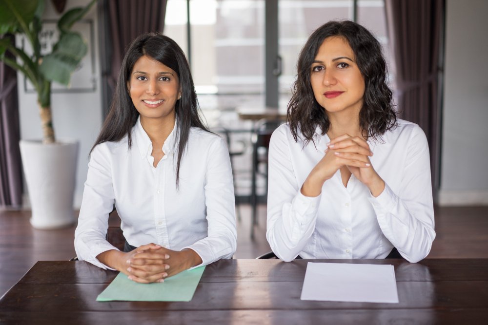 Life Coach vs Executive Coach Who Helps You Grow Faster